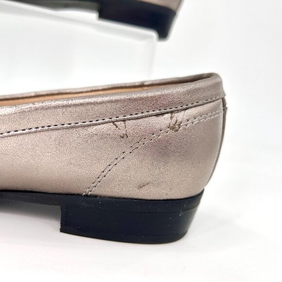 UNISA UNSHASTA2 METALLIC PEWTER LOAFERS W/ SILVER HARDWARE - 7.5 - Picture 6 of 11